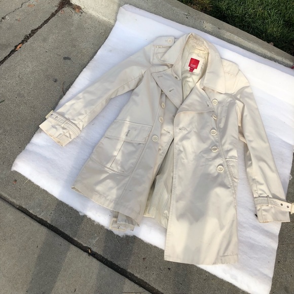 Spring Coat - Picture 5 of 5